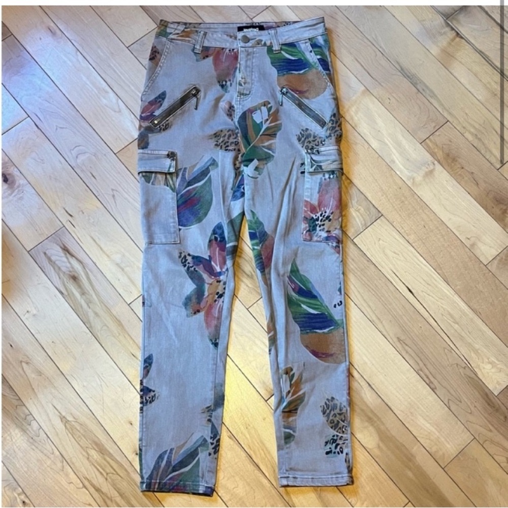 Desigual Camoflower Cargo Trousers beige floral print size 38 - Picture 2 of 12